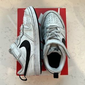 Nike Toddler Boys Court Borough Low 2 size 12 White/Black